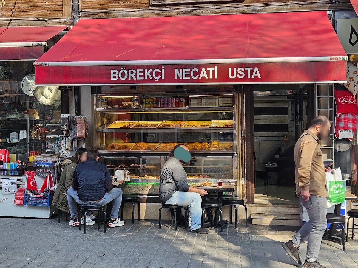 Börekçi Necati Usta Kapak