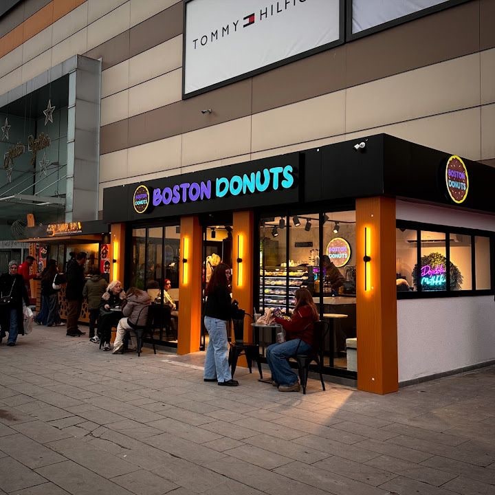 Boston Donuts_Optimum Outlet