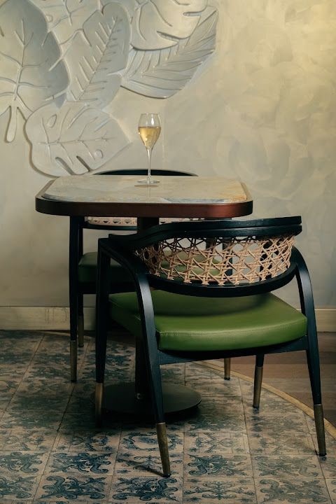 Botin Cafe & Brasserie