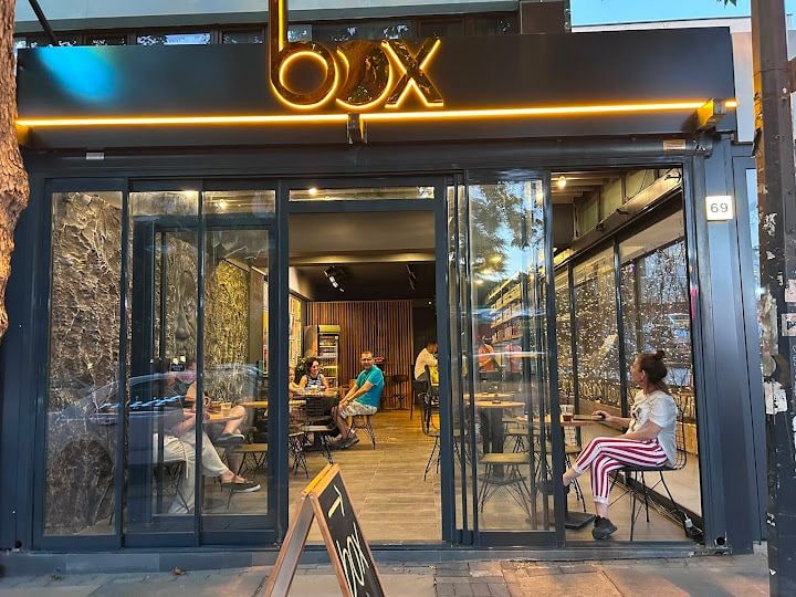 Box Cafe