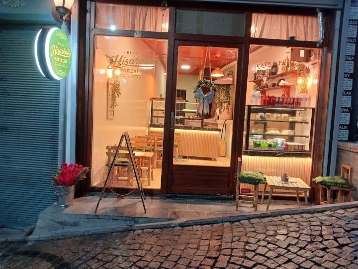 Bulut Hisarönü Börekçisi