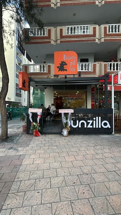Bunzilla Eat & Coffee