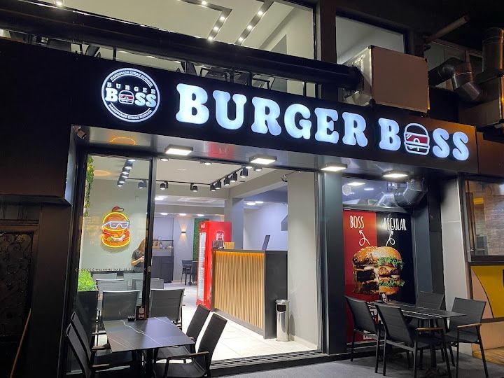 BURGER BOSS
