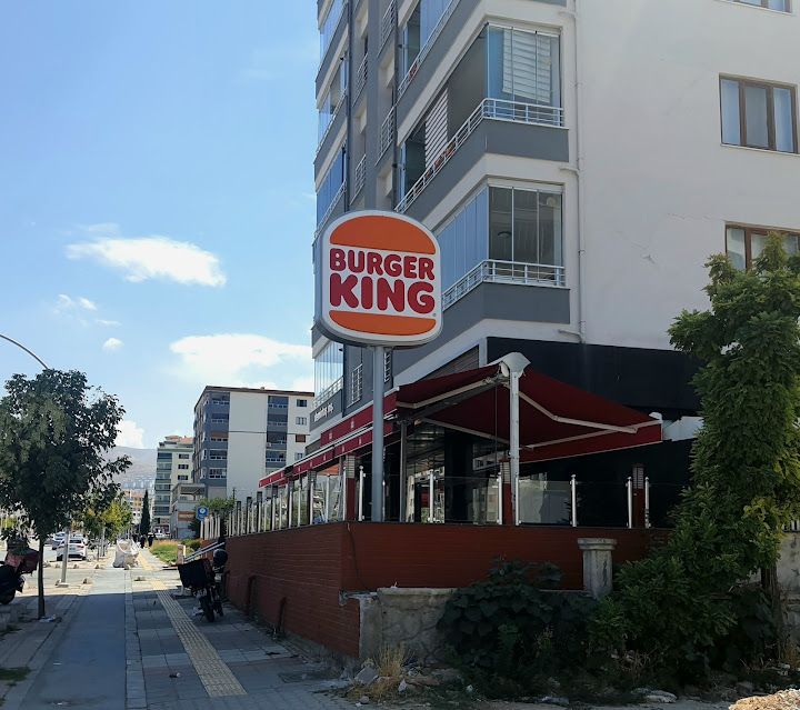 Burger King - Fahri Kayhan Bulvarı