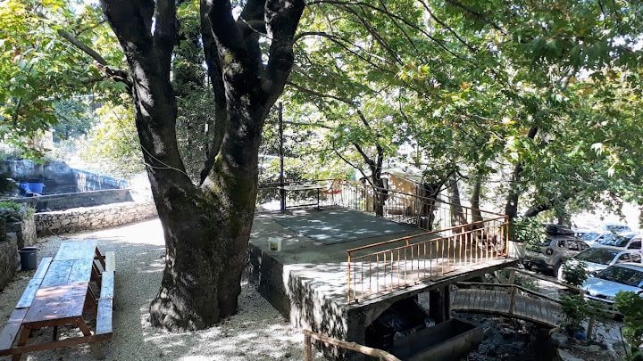 Burmahan Yılmaz Alabalık Çiftliği Ve Restaurant/manavgat