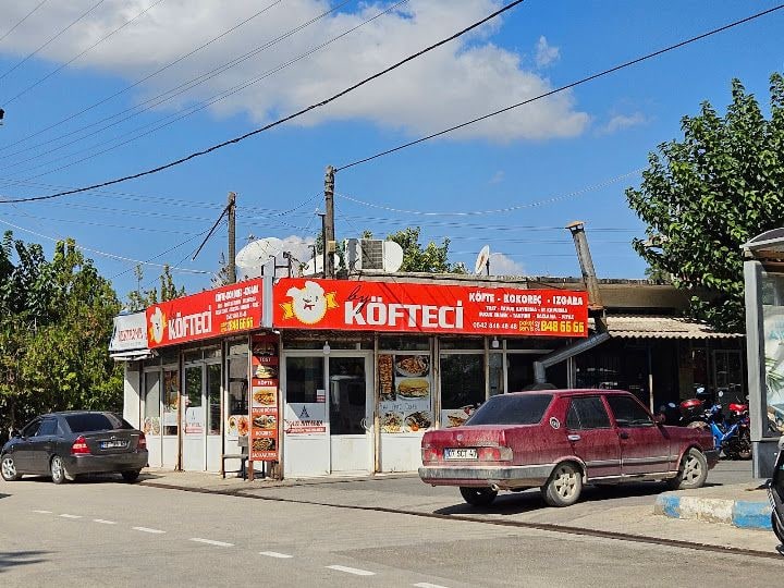 By. Köfteci