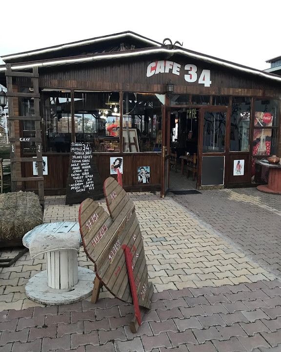Cafe 34