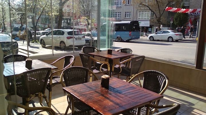 Cafe & Brstro Mirella
