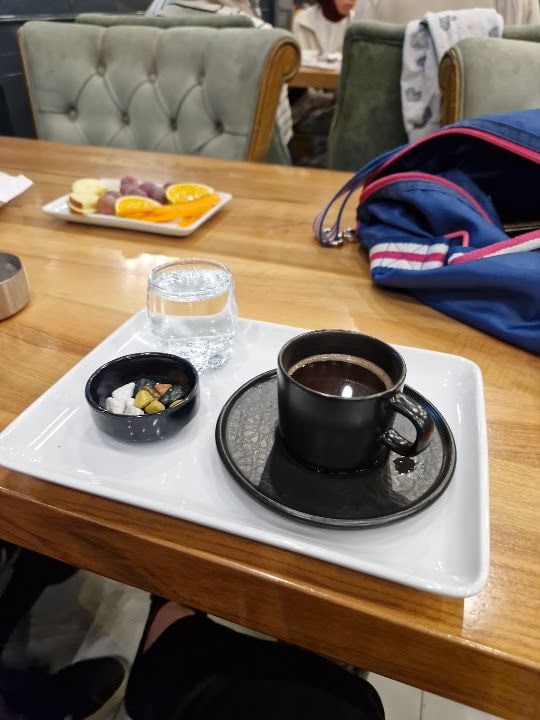 Cafe Chocoalpc Künefe