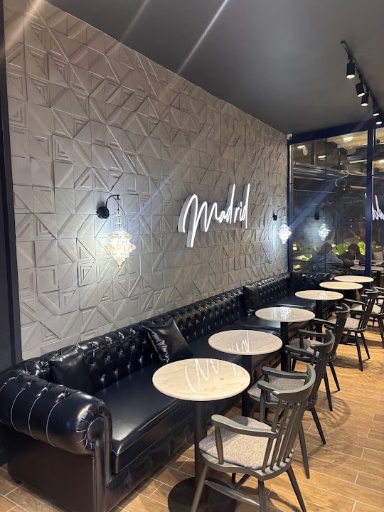 Cafe De Madrid-yenikent