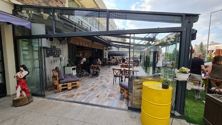 Cafe Deren A'mor