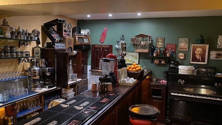 Cafe Des Cafes