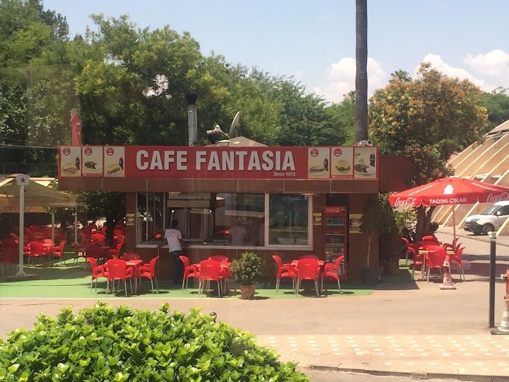 Cafe Fantasia