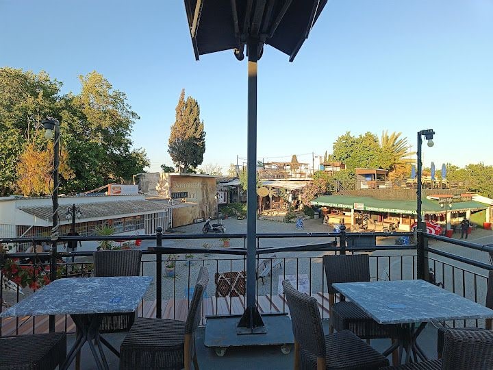 Cafe Lina