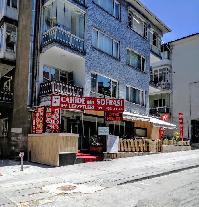 Cahide'nin Sofrası