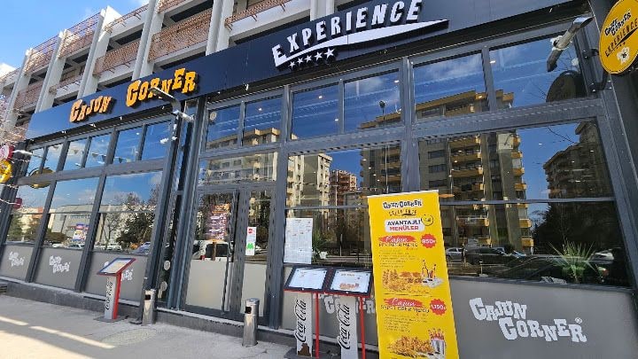Cajun Corner Experience Galleria