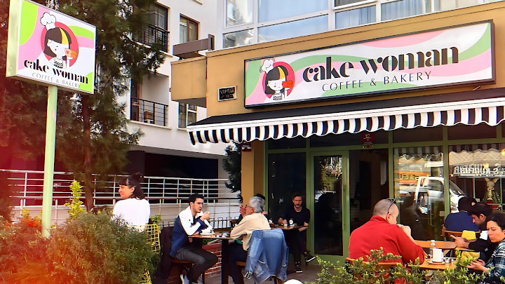 Cake Woman - Coffee & Bakery