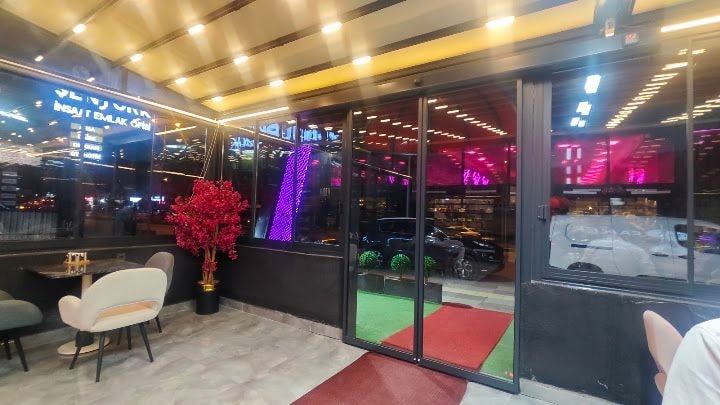Cakery House karapürçek
