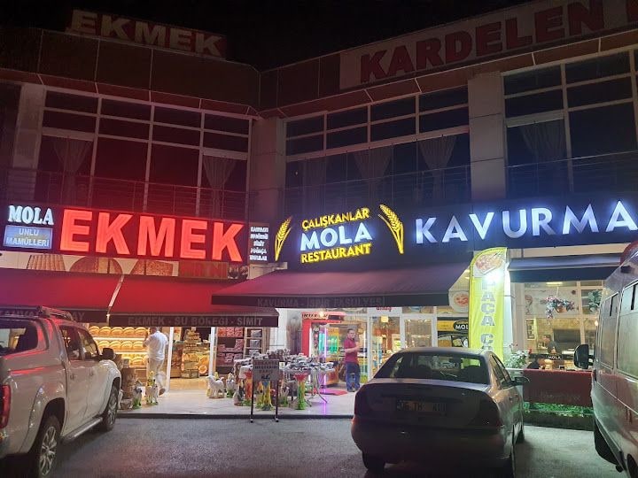 Çalışkanlar Mola Fırın Cafe Ve Restaurant