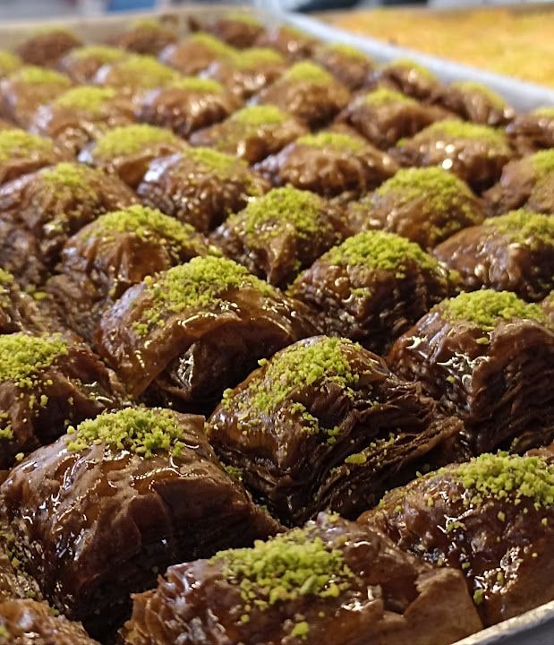 Camuzoğulları Baklava & Börek