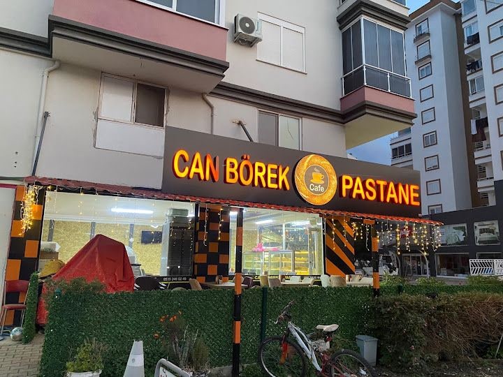 Can Börek Pastane