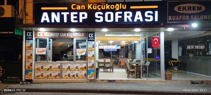 Can Küçükoğlu Pide Ve Lahmacun Antep sofrasi