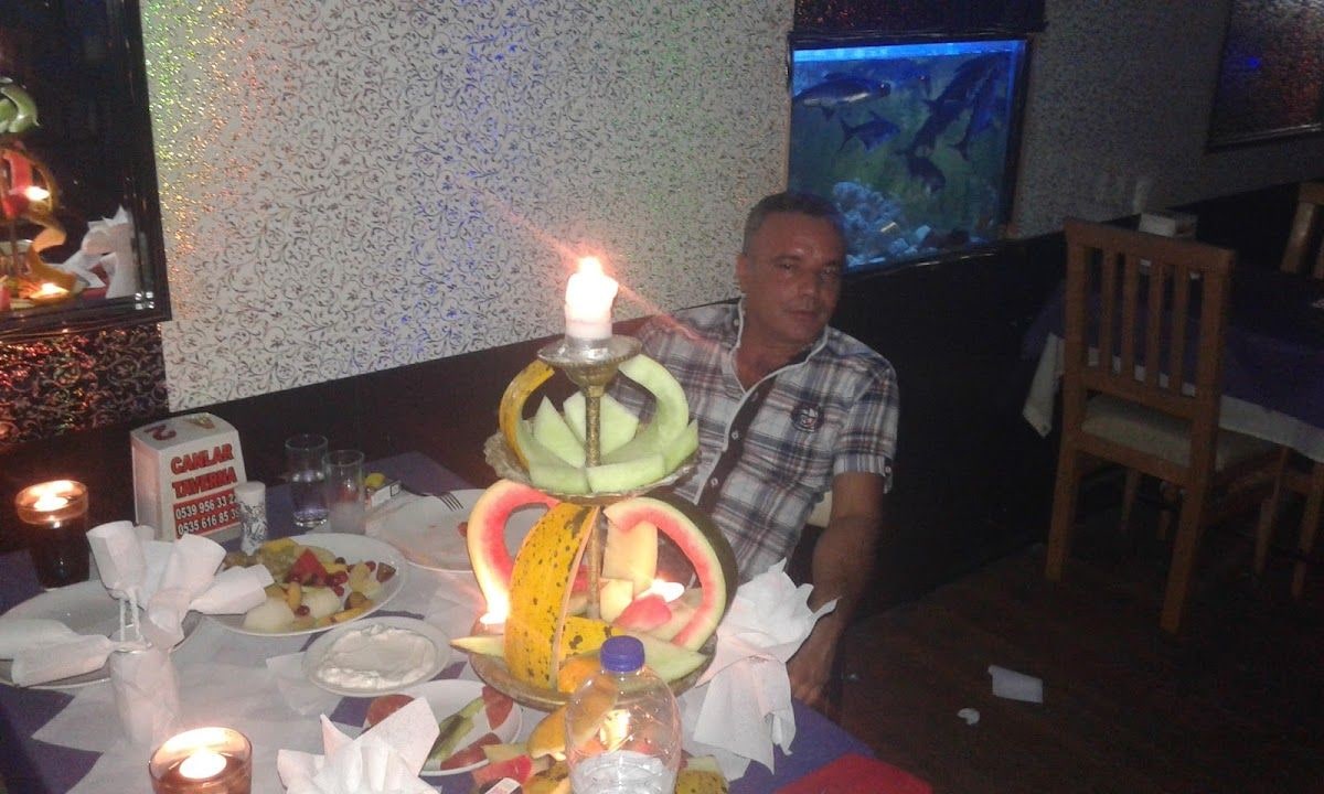 Canlar Taverna