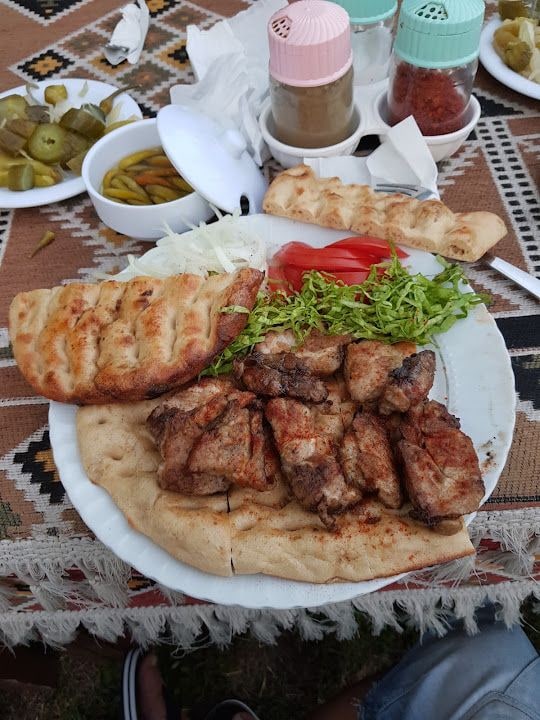 Çay Bahçesi