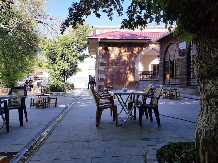 Çay Bahçesi