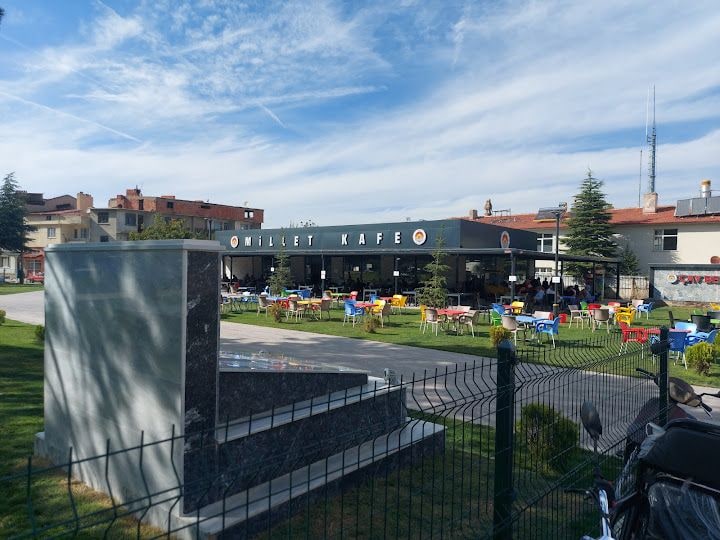 Çay Belediyesi Millet Kafe