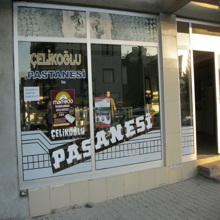 Çelikoğlu Pastanesi