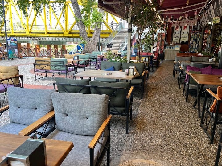 Çetin Bistro Cafe Restaurant
