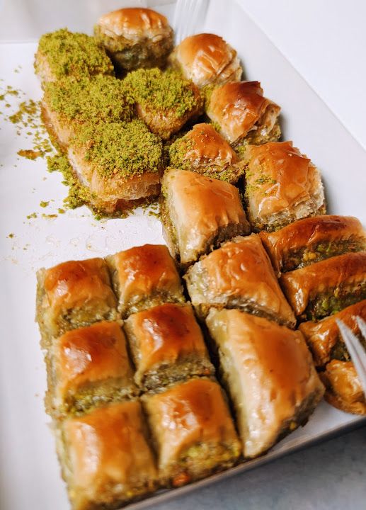 CEVDET BEY Baklava