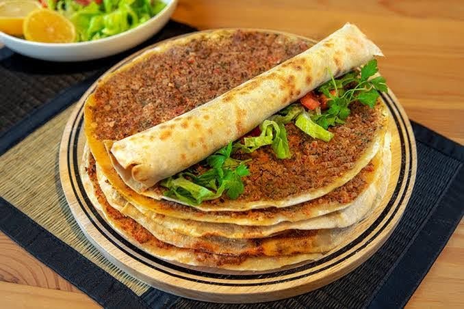 Ceyhan Akdenız Lahmacun