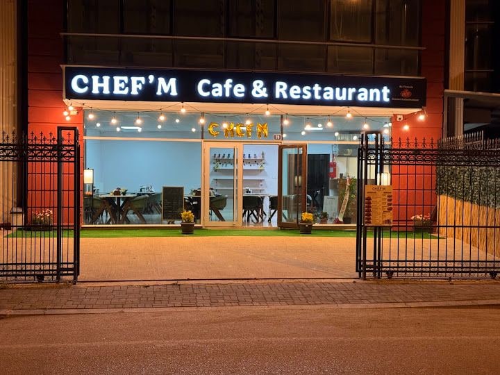 Chef'M Cafe & Restaurant
