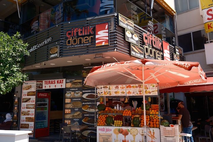 Çiftlik Döner Işıklar