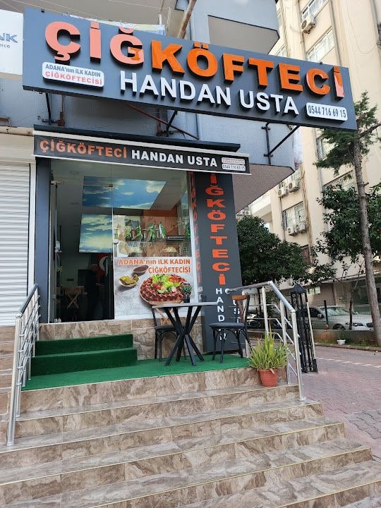 ÇİĞKÖFTECİ HANDAN USTA
