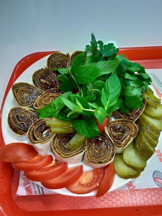 Çiğköfteci Ömer Usta Şarampol (üçgen) Şubesi