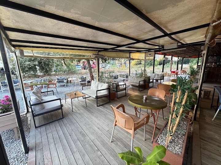 Çınar Cafe