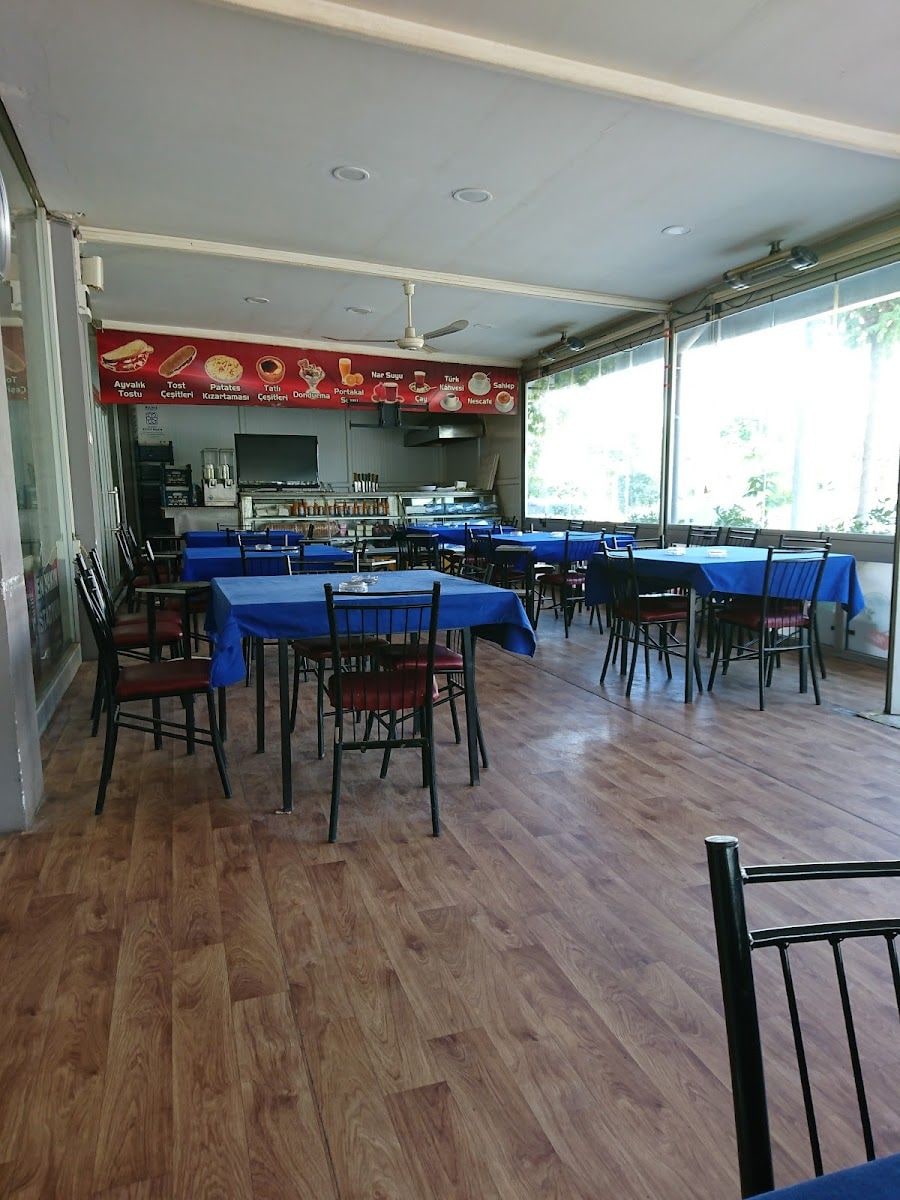 Çınar Cafe