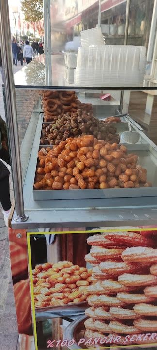 Çınar Tatlıcısi