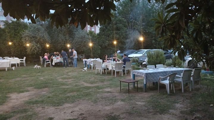 Çınaraltı et mangal bahçesi