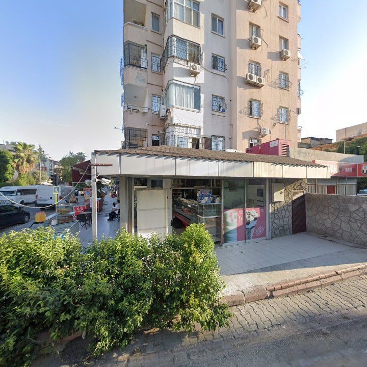 Çınaraltı Pastanesi