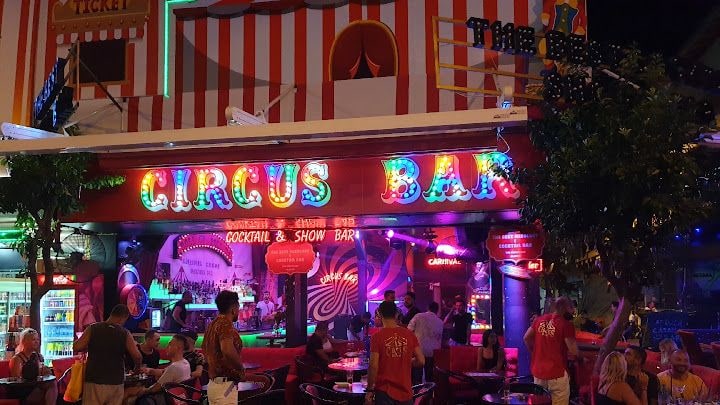 Circus Bar