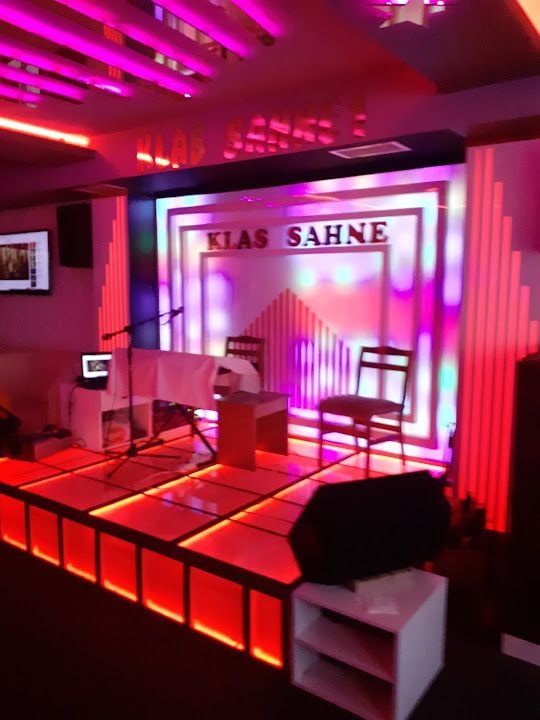 Class Bar