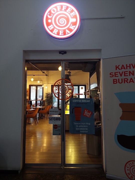 Coffee Break Cyberpark Branch