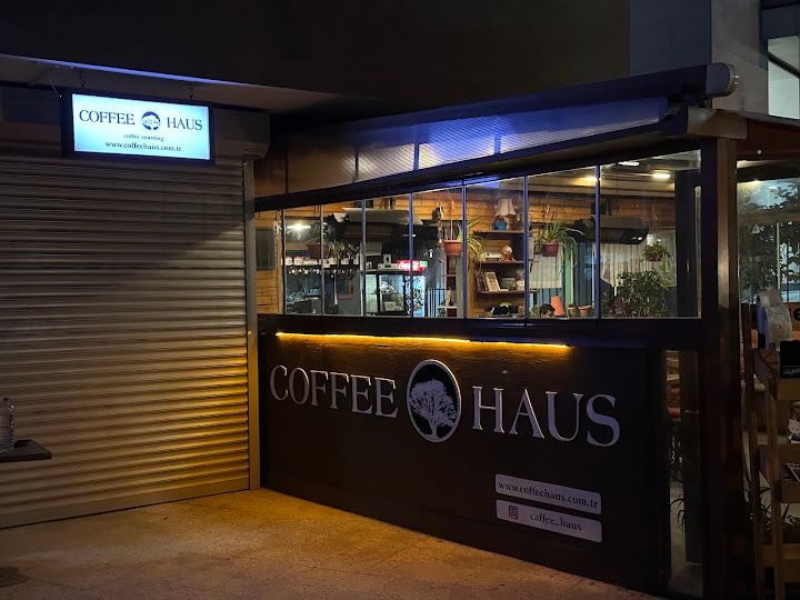 COFFEE HAUS