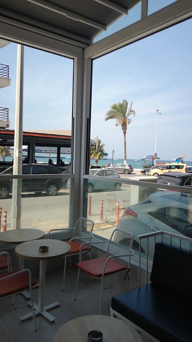 Colombia Coffee Kuşadası Sahil