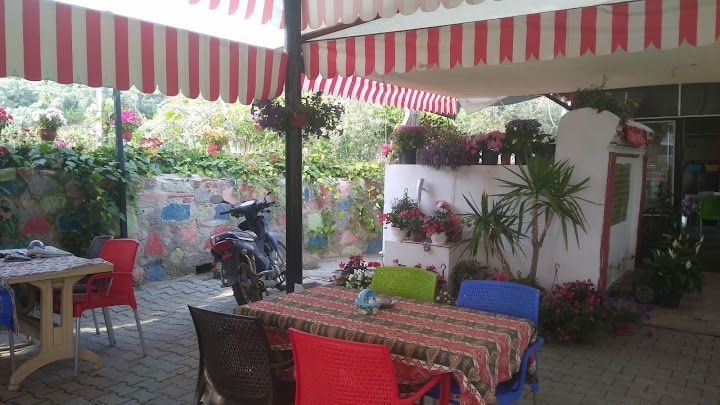 Çomaklı Gencer Çay Bahçe