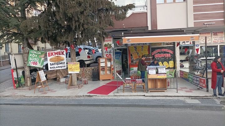 Çorum lezzetleri-Meşhur Adıyaman çiğ Köftecisi